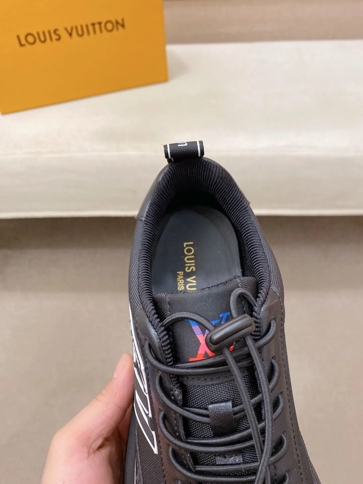 Factory price: 462💰🎉🎉LV~Louis Vuitton trendy men's shoes, new shipments, latest matching, the same style as the official website, super high quality, hot sales of the season [strong][strong][strong]Selected first-layer cowhide, comfortable cowhide lining, original last, comfortable on the feet, wear-resistant rubber outsole, size: 38-44.